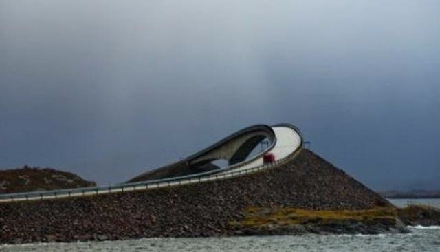 Dünyanın en tehlikeli yolları 33