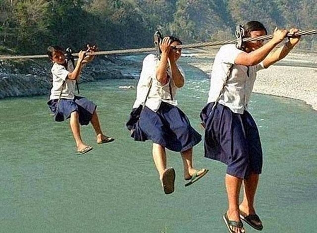 Dünyanın en tehlikeli yolları 49