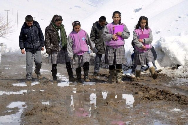 Dünyanın en tehlikeli yolları 59