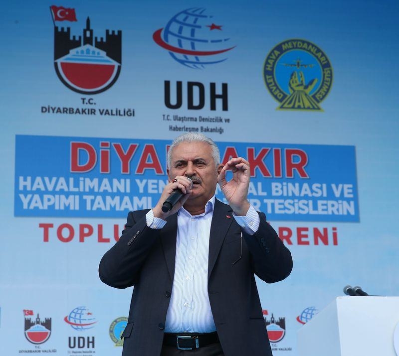 Cumhurbaşkanı ve Başbakan Diyarbakır'da 37
