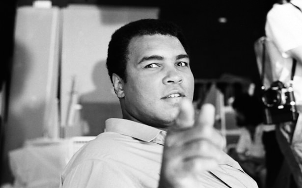 Muhammed Ali hayatını kaybetti 38