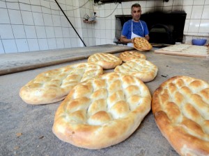 Pide ustalarının ramazan mesaisi başladı
