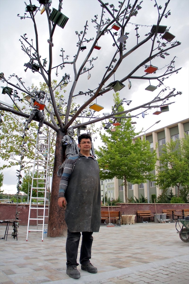 Hurda araba parçalarıyla bakın ne yaptı 20