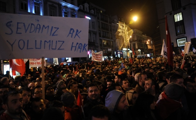 Brüksel'de binlerce kişi Erdoğan için toplandı 20
