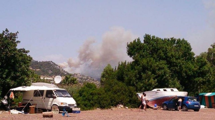 Tatil cenneti alev alev yanıyor! 19