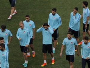 Hangi futbolcunun ne kadar prim aldığı ortaya çıktı!