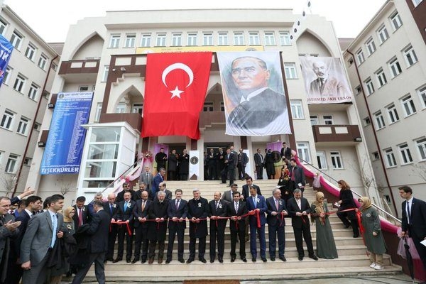 Türkiye'nin en iyi 10 İmam Hatip Lisesi 110