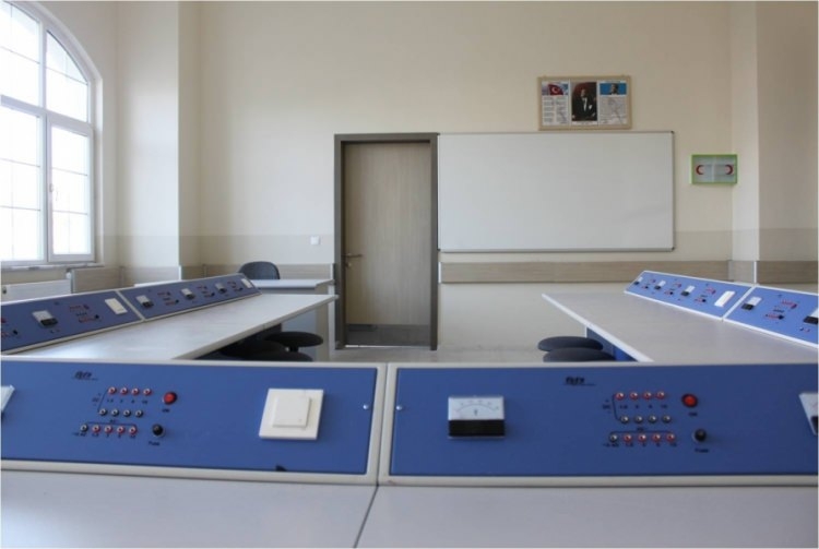 Türkiye'nin en iyi 10 İmam Hatip Lisesi 123