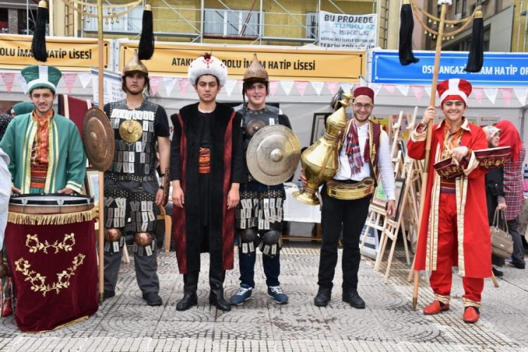 Türkiye'nin en iyi 10 İmam Hatip Lisesi 129