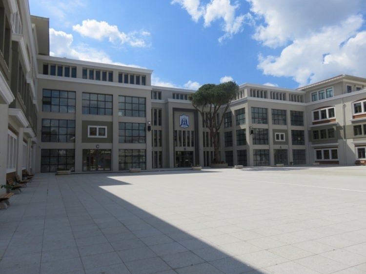 Türkiye'nin en iyi 10 İmam Hatip Lisesi 85