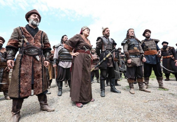 Diriliş Ertuğrul 3. sezon ne zaman başlayacak? 25