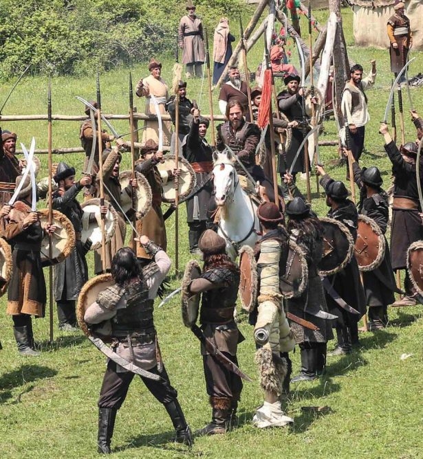 Diriliş Ertuğrul 3. sezon ne zaman başlayacak? 53