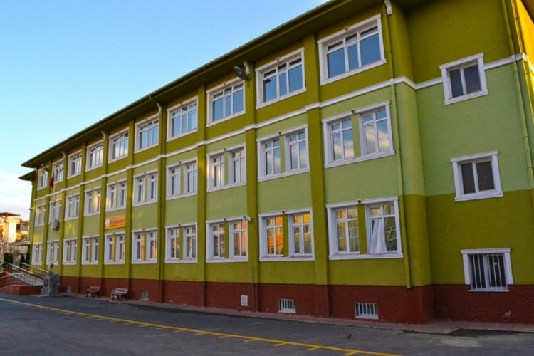 Türkiye'nin en iyi 10 İmam Hatip Lisesi 100