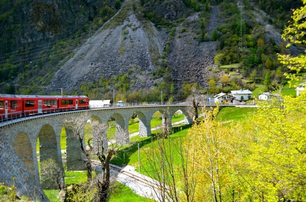 Bu tren yolu bir başka 15
