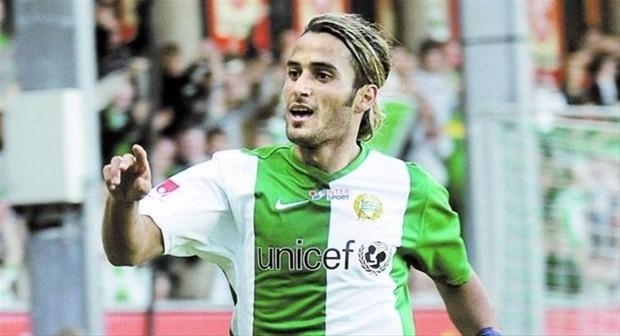 Liverpool'un Türk yıldızı köy kahvesinde! 31