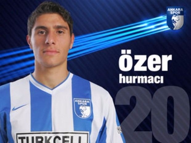 Liverpool'un Türk yıldızı köy kahvesinde! 50