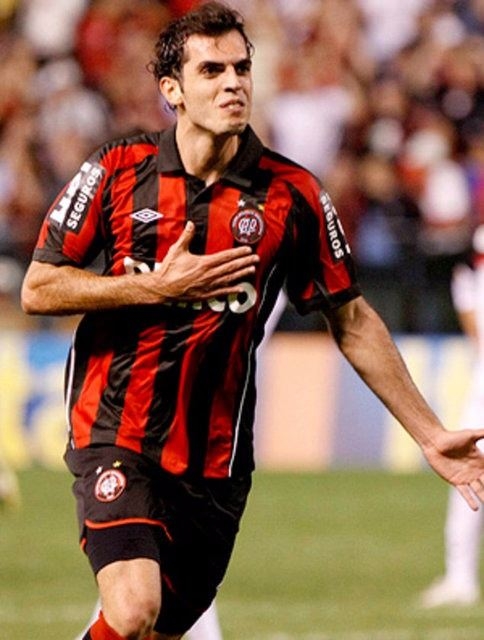 Liverpool'un Türk yıldızı köy kahvesinde! 56