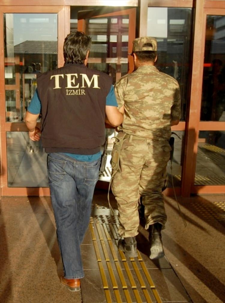 İşte tutuklanan darbeci komutanlar 113