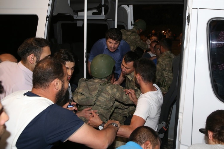 İşte tutuklanan darbeci komutanlar 39