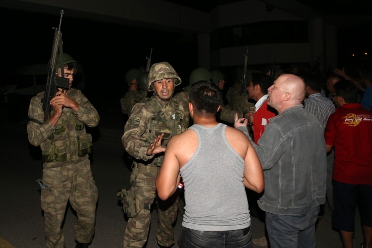 İşte tutuklanan darbeci komutanlar 49