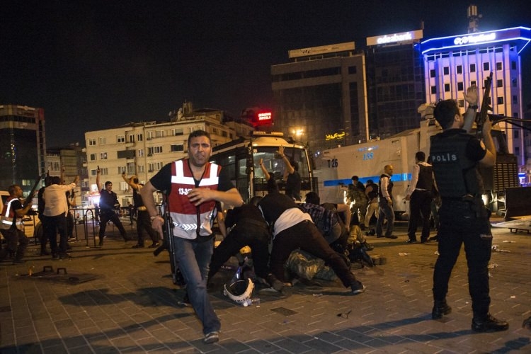 İşte tutuklanan darbeci komutanlar 86