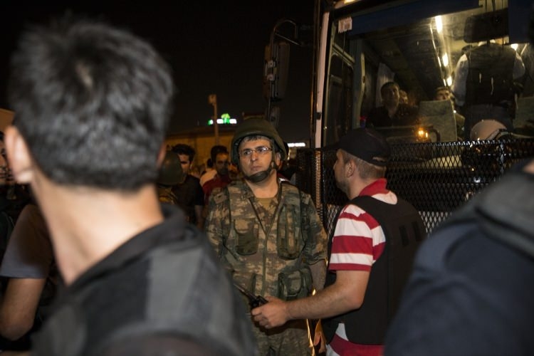 İşte tutuklanan darbeci komutanlar 91