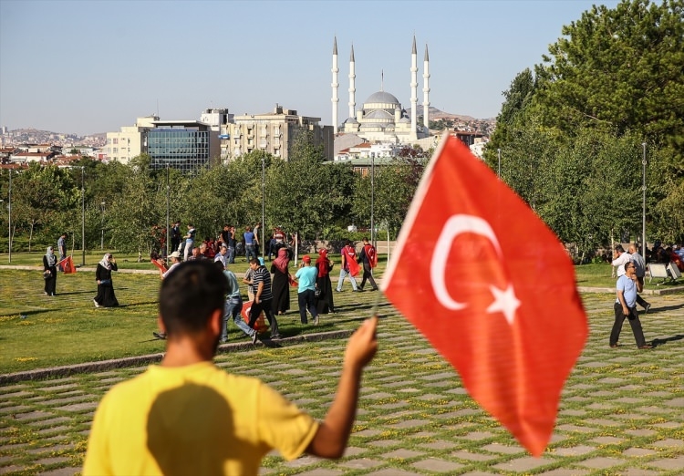 TBMM darbeye karşı tek ses! 23