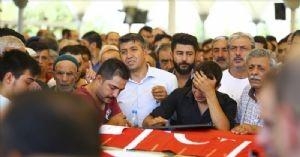 Demokrasi şehitleri son yolculuğuna uğurlandı 14