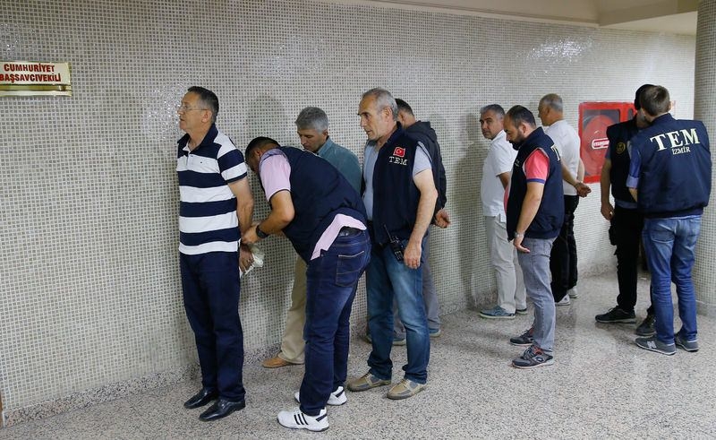 Darbeci komutanlar tek tek yakalanıyor 11