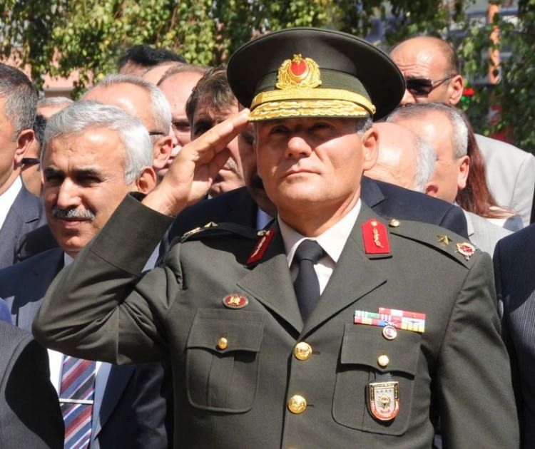 Yunanistan'a kaçan darbeciler Adliye'ye böyle geldiler 50