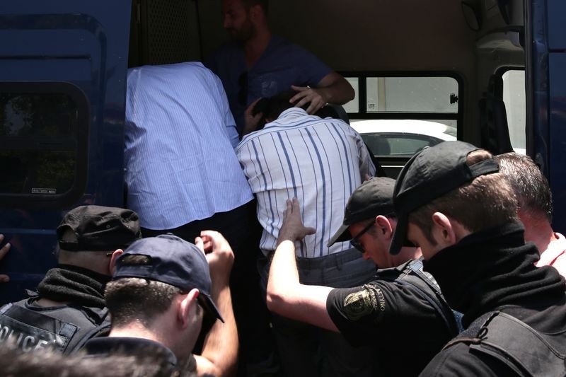 Yunanistan'a kaçan darbeciler Adliye'ye böyle geldiler 6