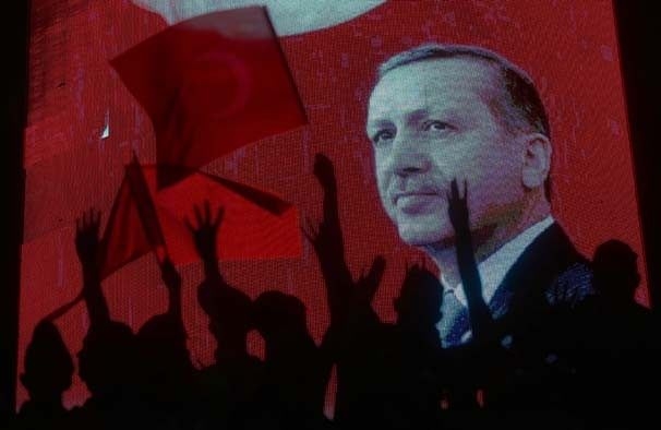 Meydanlar doldu, nöbet sabaha kadar sürdü 118