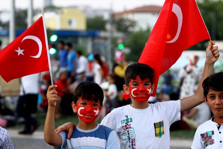 Meydanlar doldu, nöbet sabaha kadar sürdü 150