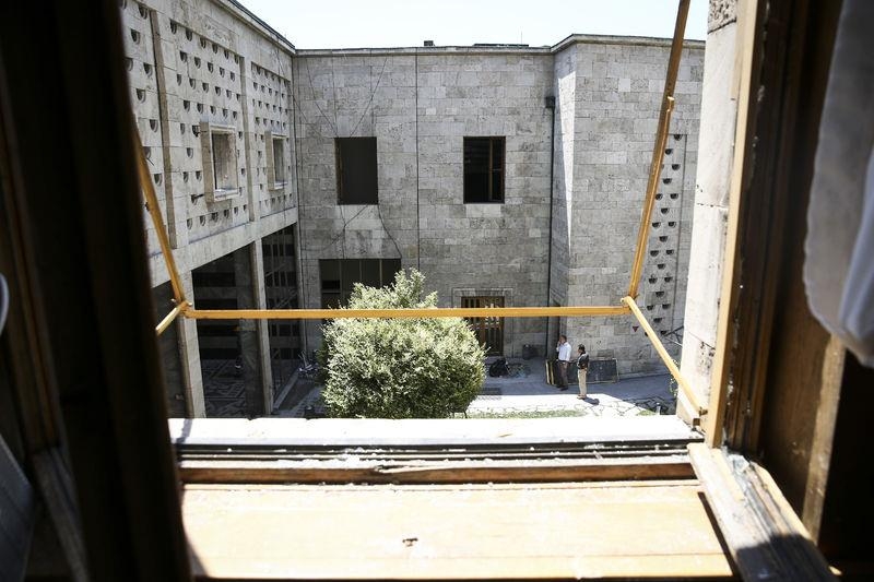 15 Temmuz darbe gecesi Meclis'te yaşananlar 15