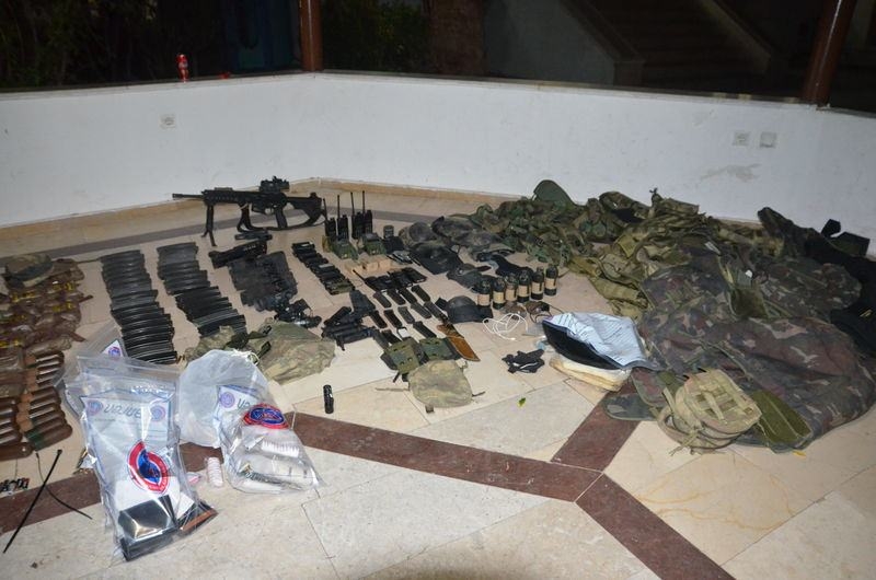 Erdoğan'ın konakladığı otele yapılan saldırının izleri 16