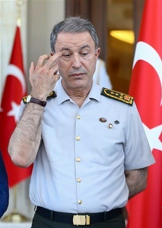 Hulusi Akar 10 gün önce oradaymış 27