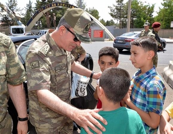 Hulusi Akar 10 gün önce oradaymış 5