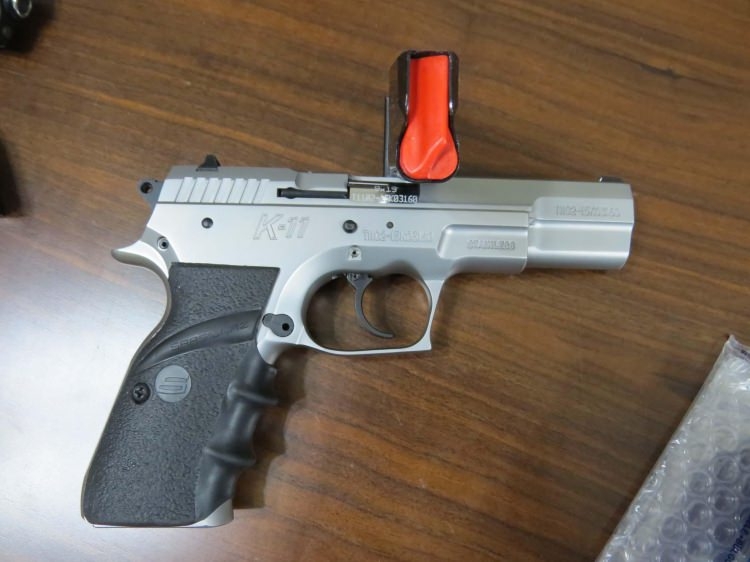 Tutuklanan savcının silah merakı 8