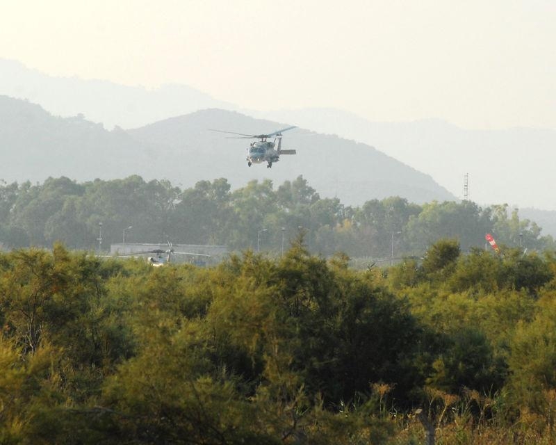 Her yerde 'Darbeci askerleri' arıyorlar! 10