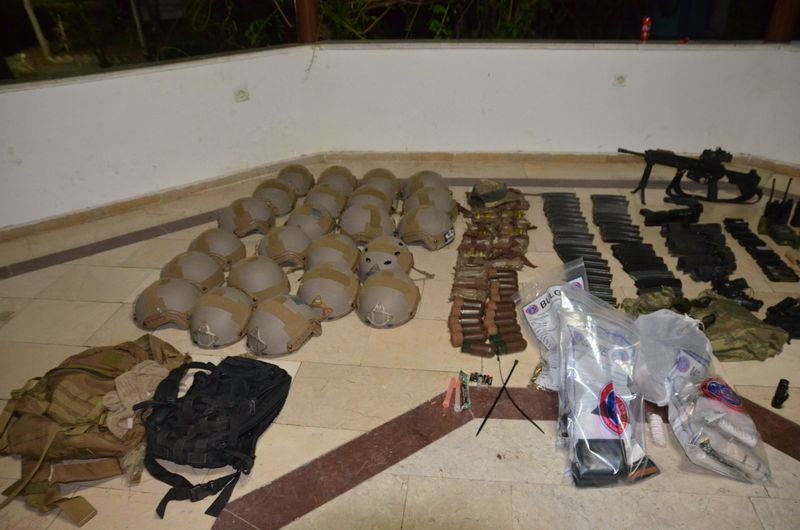 Otel baskınındaki silahlar bulundu! 19