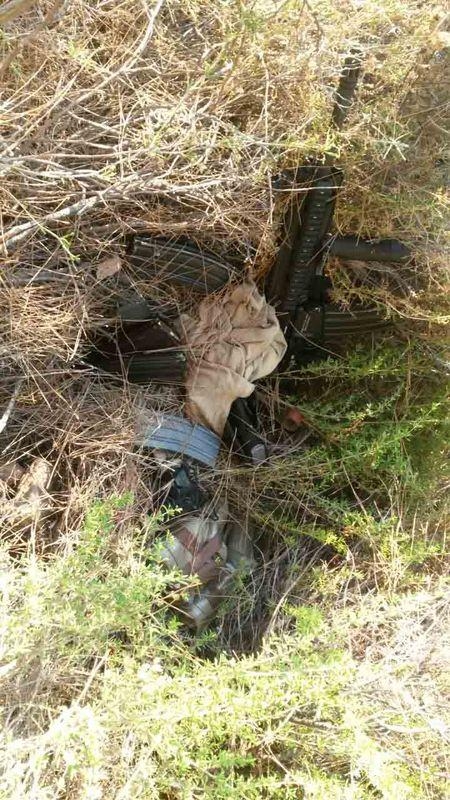 FETÖ'cü hainlerin cephaneleri ele geçirildi 5