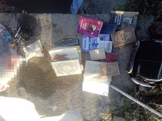 FETÖ'cü darbeciler Kur'an-ı bile yerlere atmış! 20