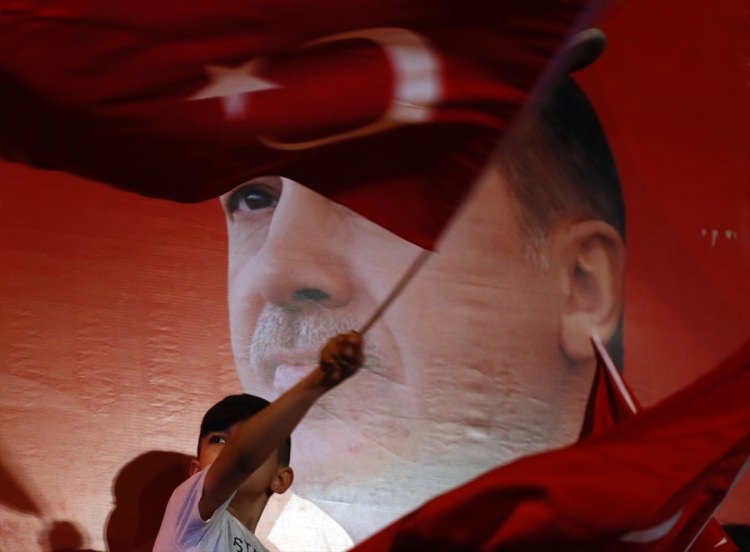 Meydanların en dikkat çeken pankartları 116