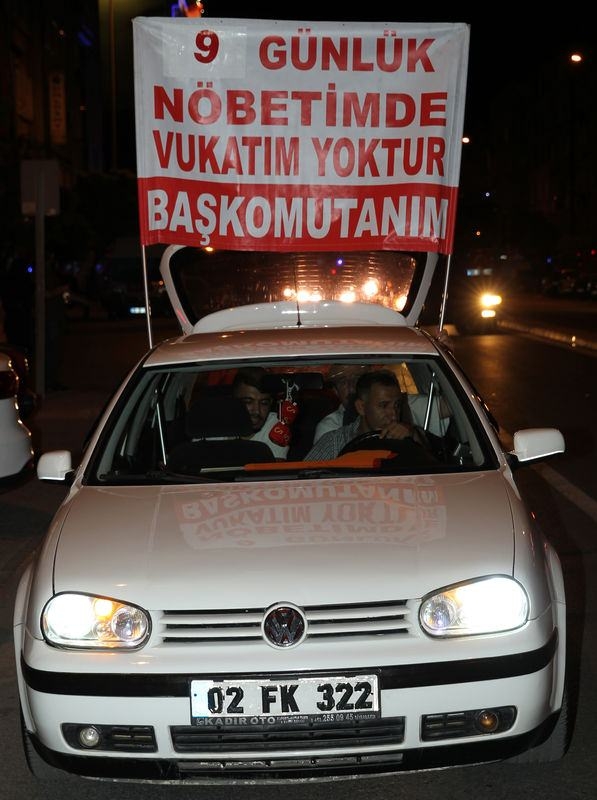 Meydanların en dikkat çeken pankartları 15