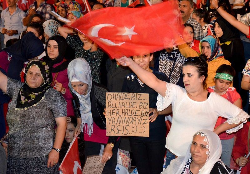 Meydanların en dikkat çeken pankartları 31