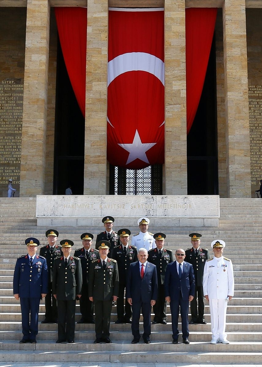 YAŞ toplantısı Çankaya'da başladı 21