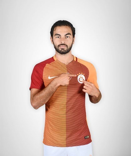 Galatasaray'ın yeni formaları tanıtıldı 15