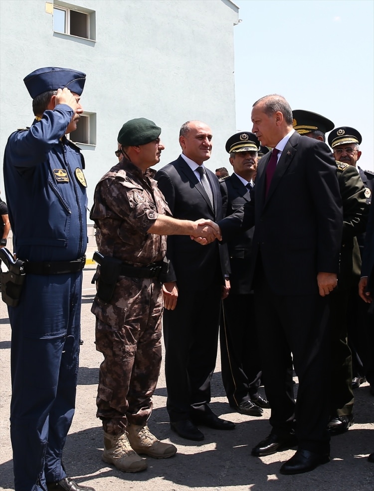 Erdoğan, Özel Harekat Daire Başkanlığı'nı ziyaret etti 12