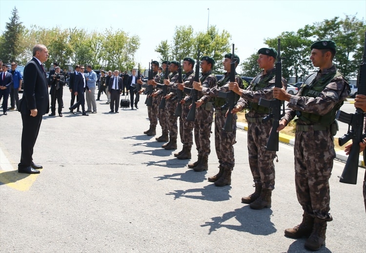 Erdoğan, Özel Harekat Daire Başkanlığı'nı ziyaret etti 15