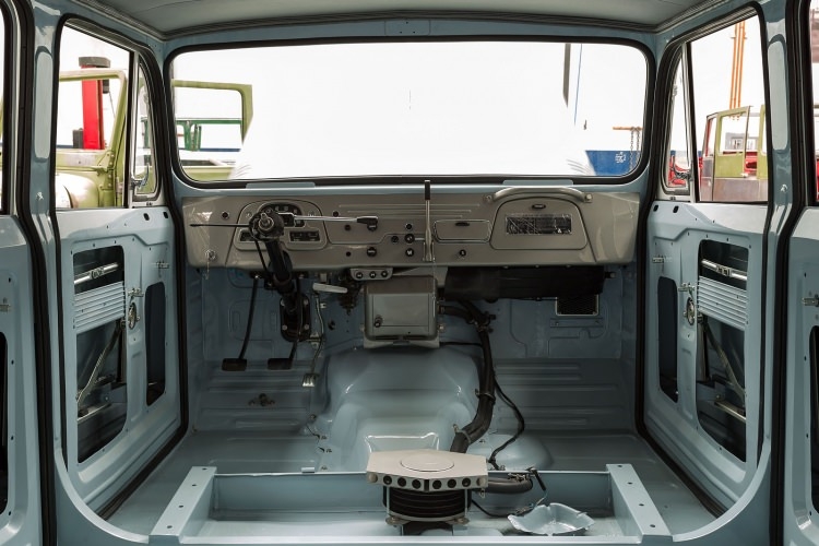 Eski Toyota Land Cruiser'ın bir de son halini görün 4